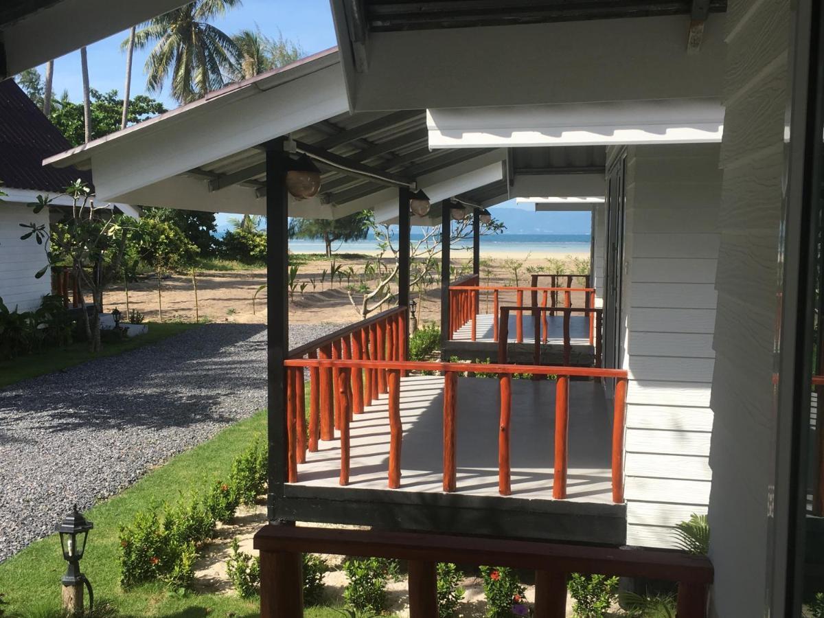 All At Sea Beach Resort Баан Тай Экстерьер фото